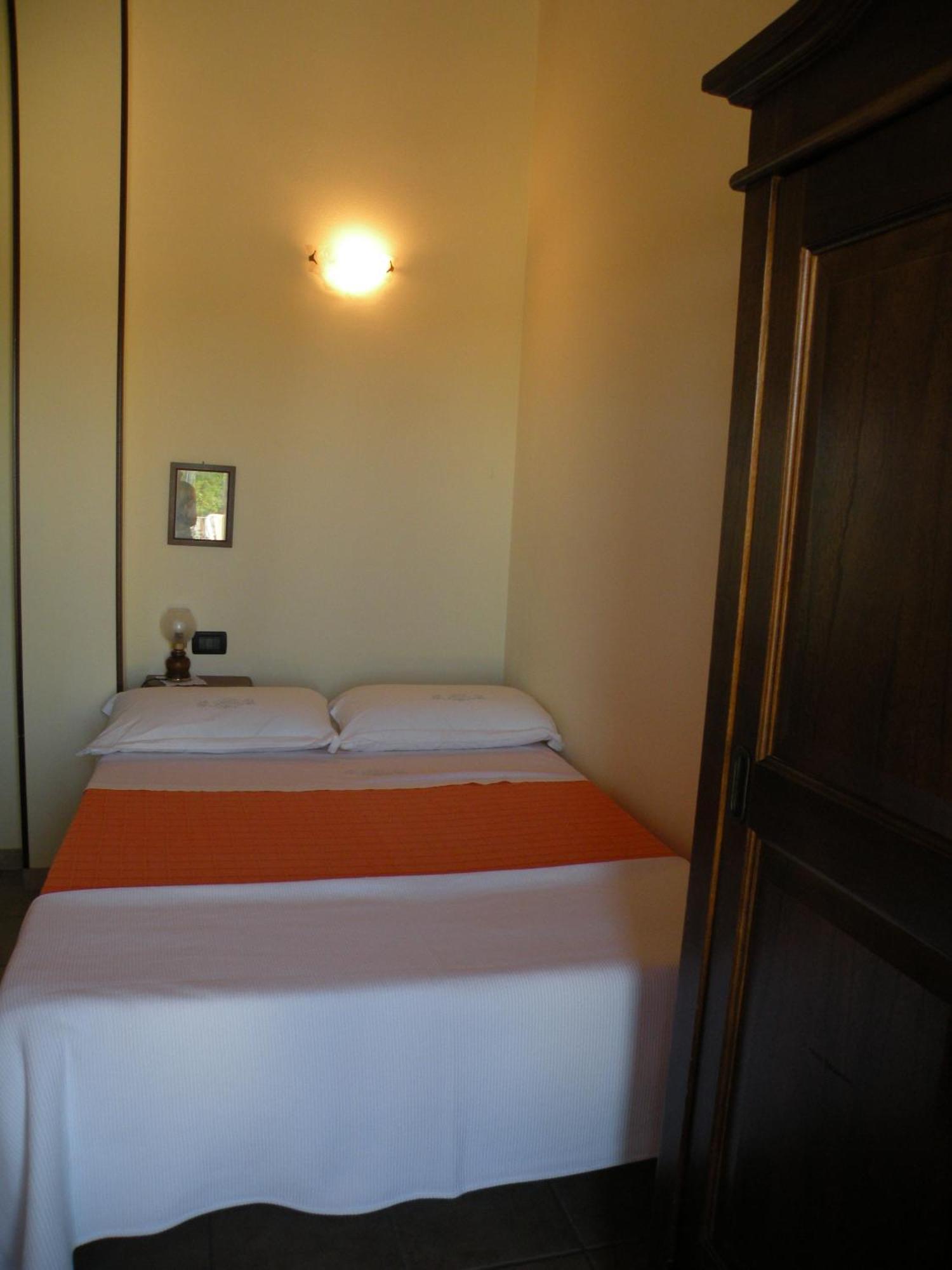 B&B Da Levi Piana Del Sole Rivalta Bormida Pokoj fotografie